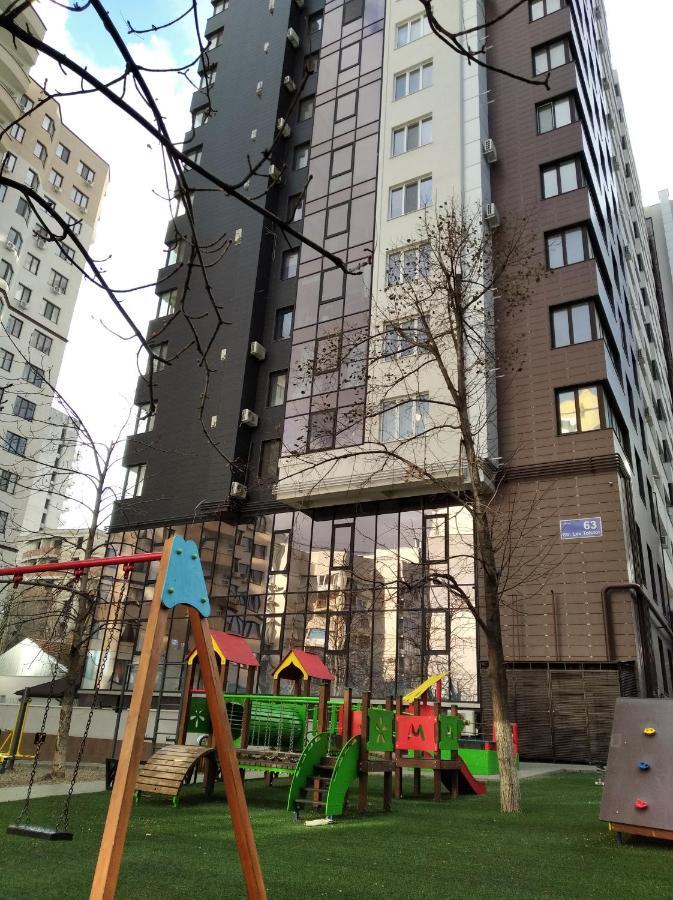 Sky House Exclusive Apartments Chisinau Exterior photo